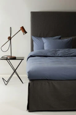 Hope Plain Biologisch Dekbedovertrek Silence (donkerblauw) -Globen Meubilair Winkel 26203 01 5 EnvironmentImage 34a79e0133