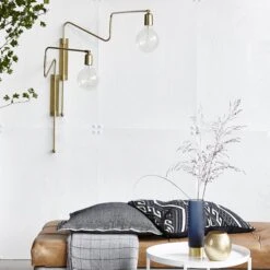 House Doctor Swing Wandlamp Messing -Globen Meubilair Winkel 26676 02 02 24468e56cc