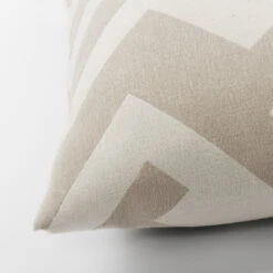 Florens Kussenhoes -Globen Meubilair Winkel 28972 06 02 5445d7c4f9