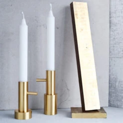 Fritz Hansen Jaime Hayon Enkele Messing Kandelaar -Globen Meubilair Winkel 37312 02 02 2b17a44ad0