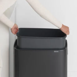 Brabantia Bo Touch Bin 60 L -Globen Meubilair Winkel 39713 02 06 e8a19473fd