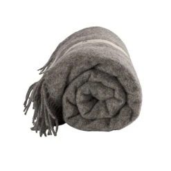 Lucy Wollen Plaid 140x240 Cm 8 Lucy Wollen Plaid 140x240 Cm -Globen Meubilair Winkel 39997 01 03 55df797c40