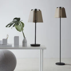 Belid Fold Vloerlamp Ø34 Cm 5 Belid Fold Vloerlamp Ø34 Cm -Globen Meubilair Winkel 43411 05 02 1aa78fdcd4