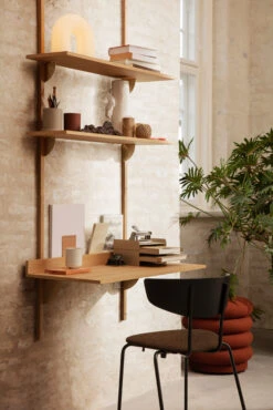 Ferm LIVING Vuelta Tafellamp -Globen Meubilair Winkel 43533 01 10 EnvironmentImage b4677a437e