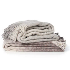 Klippan Yllefabrik Burst Wollen Plaid 5 Klippan Yllefabrik Burst Wollen Plaid -Globen Meubilair Winkel 43906 01 02 1e7d52b4af