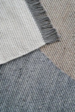 Linie Design Eik Wollen Vloerkleed 140x200 Cm -Globen Meubilair Winkel 44779 02 2 ProductImageDetail 64b5f5002f