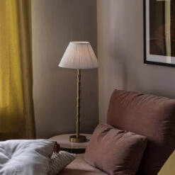 PR Home Chloe Lampvoet 61 Cm 5 PR Home Chloe Lampvoet 61 Cm -Globen Meubilair Winkel 45325 01 02 90700a5efe