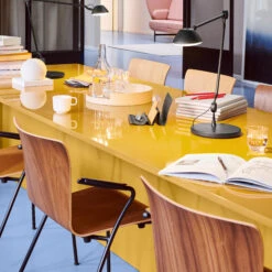 Fritz Hansen AQ01 Tafellamp -Globen Meubilair Winkel 46872 02 03 5e5487f8cb