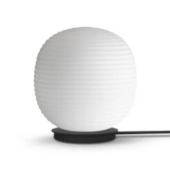 New Works Lantern Globe Tafellamp Medium 7 New Works Lantern Globe Tafellamp Medium -Globen Meubilair Winkel 501543 01 1 ProductImageMain ac62419805