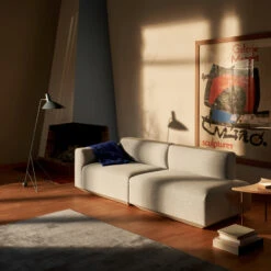 &Tradition Tripod Vloerlamp HM8 -Globen Meubilair Winkel 501696 01 4 EnvironmentImage 87f615cd5e