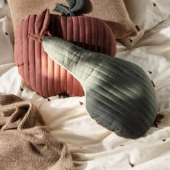 Ferm LIVING Pear Dekbedovertrek 140x200 Cm 7 Ferm LIVING Pear Dekbedovertrek 140x200 Cm -Globen Meubilair Winkel 502813 01 3 EnvironmentImage 2003fcbb69