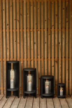 AYTM Ora Lantaarn Kaarsenhouder 58 Cm 5 AYTM Ora Lantaarn Kaarsenhouder 58 Cm -Globen Meubilair Winkel 503092 01 10 EnvironmentImage 564c9795a3