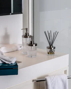 Nachtmann Square Zeeppompje 16,5 Cm 7 Nachtmann Square Zeeppompje 16,5 Cm -Globen Meubilair Winkel 503162 01 3 EnvironmentImage 0b1ce4dde0