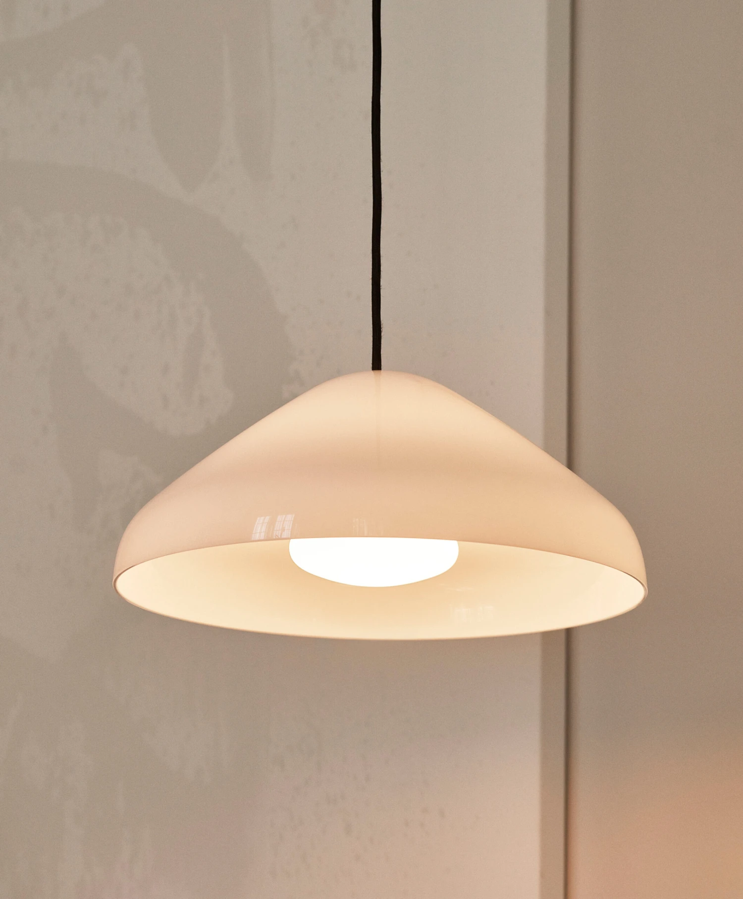 Hay Pao Glass Hanglamp Ø35 Cm 5 Hay Pao Glass Hanglamp Ø35 Cm - Afbeelding 3