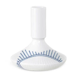 Royal Copenhagen Blue Fluted Mega Kandelaar -Globen Meubilair Winkel 503866 01 2 ProductImageExtra 996d930ae6