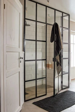 Merida Jute Vloerkleed Zwart -Globen Meubilair Winkel 504234 01 2 EnvironmentImage e1833f9a9c