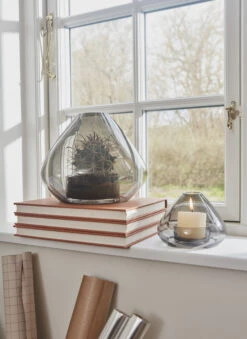 AYTM Uno Lantaarn-vaas 21 Cm -Globen Meubilair Winkel 504273 01 5 EnvironmentImage 103bf10fa6