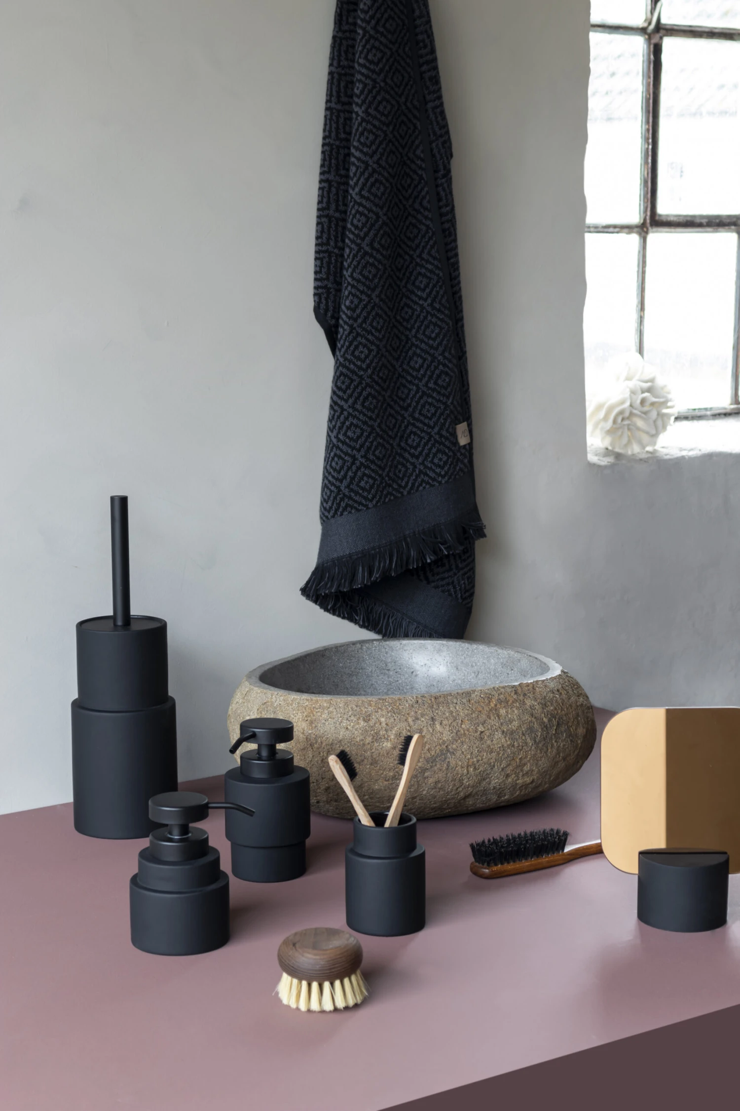 Mette Ditmer Shades Zeepdispenser Laag 5 Mette Ditmer Shades Zeepdispenser Laag - Afbeelding 3