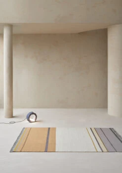 Linie Design Metallum Vloerkleed 170x240 Cm 6 Linie Design Metallum Vloerkleed 170x240 Cm -Globen Meubilair Winkel 504864 01 2 EnvironmentImage 4284d023aa