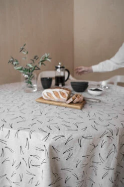 Naald Tafelkleed 137x238 Cm -Globen Meubilair Winkel 505234 01 3 EnvironmentImage 4e98ef8c4b