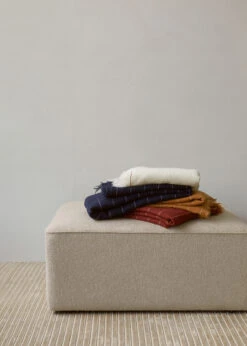 Menu Battus Plaid 130x185 Cm 15 Menu Battus Plaid 130x185 Cm -Globen Meubilair Winkel 506083 01 7 EnvironmentImage 6c6f1c63c0