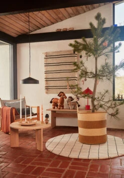 OYOY Palloa Kandelaar Hoog -Globen Meubilair Winkel 506873 01 3 EnvironmentImage 40a8f4b4b7