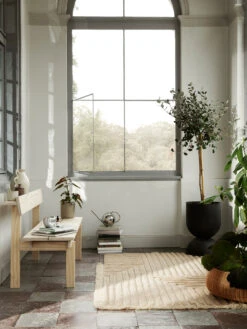 Ferm LIVING Crease Wollen Vloerkleed 160x250 Cm 8 Ferm LIVING Crease Wollen Vloerkleed 160x250 Cm -Globen Meubilair Winkel 507270 01 3 EnvironmentImage 1e537676d2