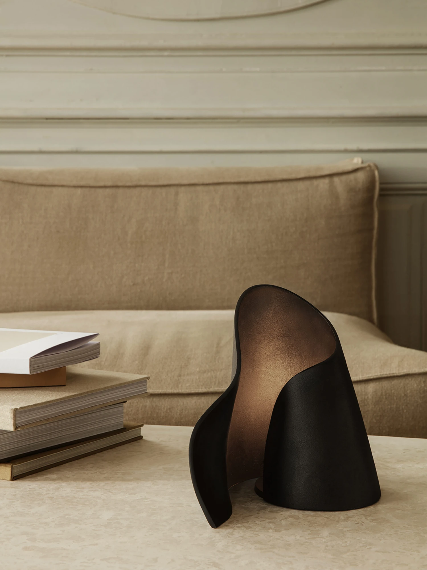 Ferm LIVING Oyster Tafellamp 6 Ferm LIVING Oyster Tafellamp - Afbeelding 4