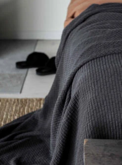 Brick Sprei 140x200 Cm 7 Brick Sprei 140x200 Cm -Globen Meubilair Winkel 509235 01 3 EnvironmentImage 7b04f0d767