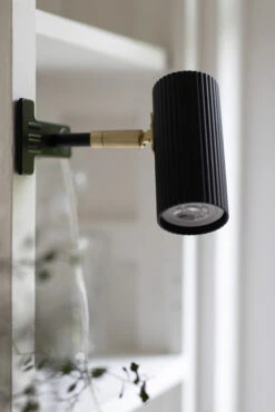 Globen Lighting Hubble Klemlamp -Globen Meubilair Winkel 509683 01 5 EnvironmentImage 5a5ba6afa3