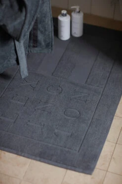 Lexington Hotel Badmat 60x90 Cm 7 Lexington Hotel Badmat 60x90 Cm -Globen Meubilair Winkel 512836 01 4 EnvironmentImage 77dfe200f9