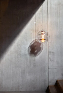 Verpan VP Globe Brushed Alu Plafondlamp -Globen Meubilair Winkel 514204 01 5 EnvironmentImage 17789e7cd5