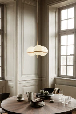Ferm LIVING Era Kroonluchter -Globen Meubilair Winkel 514420 01 5 EnvironmentImage 41e3b705a2