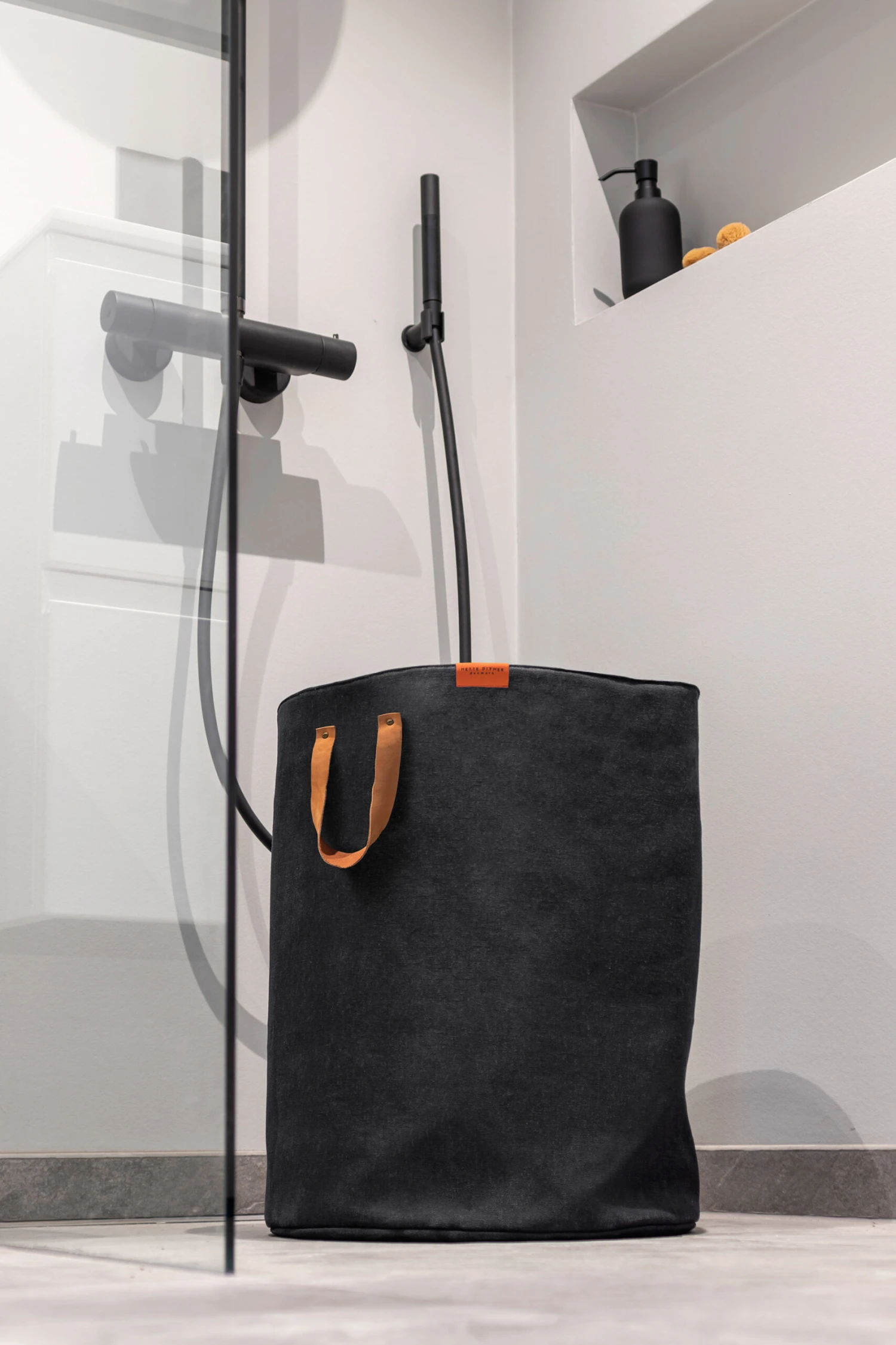 Mette Ditmer Sort It Wasmand 6 Mette Ditmer Sort It Wasmand - Afbeelding 4