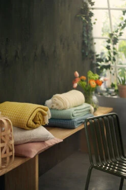 Klippan Yllefabrik Loop Wollen Plaid 130x200 Cm 7 Klippan Yllefabrik Loop Wollen Plaid 130x200 Cm -Globen Meubilair Winkel 515692 01 6 EnvironmentImage 2de95cf6f9