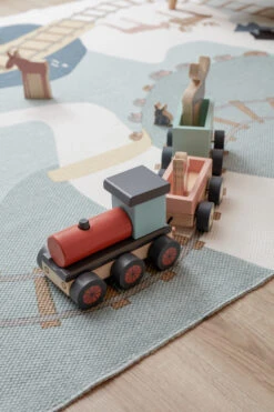 Kid's Concept Edvin Vloerkleed Bos 130x170 Cm 7 Kid's Concept Edvin Vloerkleed Bos 130x170 Cm -Globen Meubilair Winkel 568853 01 11 EnvironmentImage 66915e4e0f