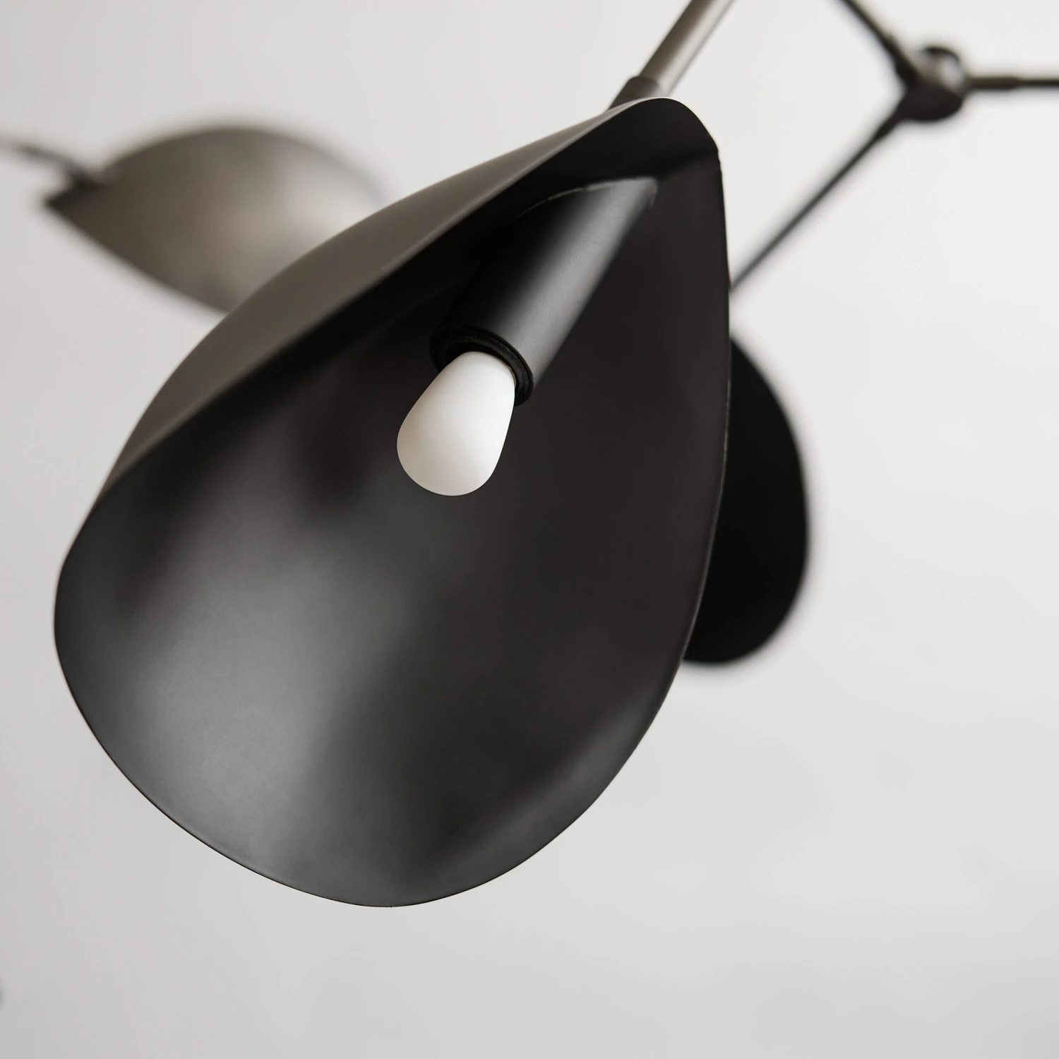 101 COPENHAGEN Stingray Chandelier Kroonluchter 7 101 COPENHAGEN Stingray Chandelier Kroonluchter - Afbeelding 5