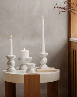 Lyngby Porcelæn Lyngby Tura Kandelaar 14 Cm 15 Lyngby Porcelæn Lyngby Tura Kandelaar 14 Cm -Globen Meubilair Winkel 575666 01 41 EnvironmentImage e6e6a64e90