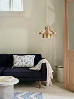 Broste Copenhagen Koi Kussenhoes 40x60 Cm -Globen Meubilair Winkel 577036 01 40 EnvironmentImage 9077148fd1