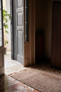 Ferm LIVING Athens Gangloper -Globen Meubilair Winkel 579963 01 31 EnvironmentImage 6d34e913fe