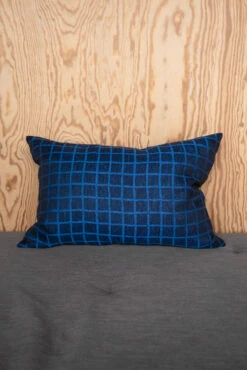 Geruite Kussenhoes 48x68 Cm -Globen Meubilair Winkel 581740 01 50 ConceptImage 6228bc48b1