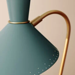 Warm Nordic Bloom Tafellamp -Globen Meubilair Winkel Bloom bordslampa miljo 2d02ac3817