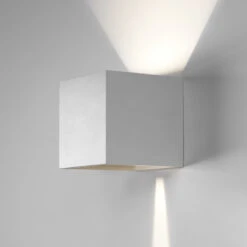 Box Mini Up/Down Muurlamp 10 Box Mini Up/Down Muurlamp -Globen Meubilair Winkel Box mini UpDown white miljo201 ee461fd630