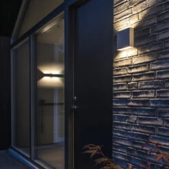 Compact W1 Down Muurlamp 7 Compact W1 Down Muurlamp -Globen Meubilair Winkel Compact down W1 wall white miljo 662b45876c