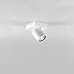 Focus Mini 1 Muur- En Plafondlamp 5 Focus Mini 1 Muur- En Plafondlamp -Globen Meubilair Winkel Focus mini 1 vagg och taklampa white miljo b217c069ab