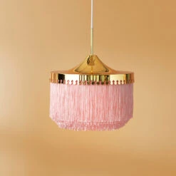 Warm Nordic Fringe Hanglamp -Globen Meubilair Winkel Fringe pendel pale rose stor miljo 525260a729