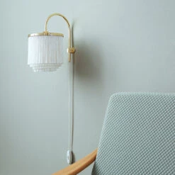 Warm Nordic Fringe Muurlamp -Globen Meubilair Winkel Fringe vC3A4gglampa cream white miljo 1b84f42807