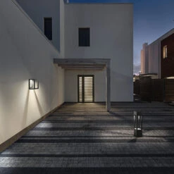 Lantern G1 Vloerlamp -Globen Meubilair Winkel Lantern G1 black miljo 1 5f2de4bde1