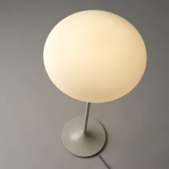 Gubi Stemlite Tafellamp -Globen Meubilair Winkel Stemlite TableLamp H70 PebbleGray detail on d40353acbf