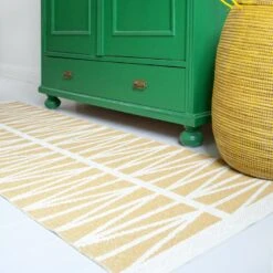 Helmi Vloerkleed Geel -Globen Meubilair Winkel p 12181 04 03 f714be2198